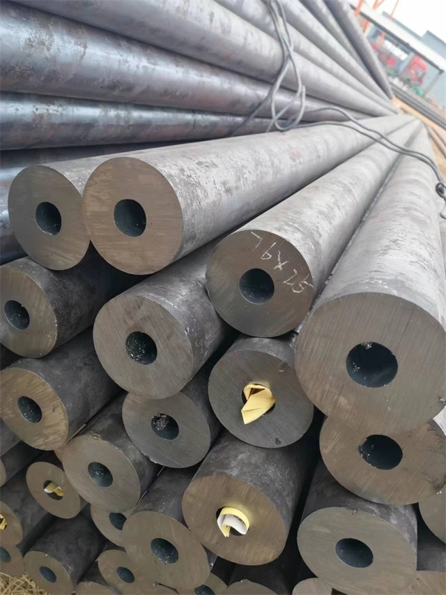兴安盟Q345E无缝钢管