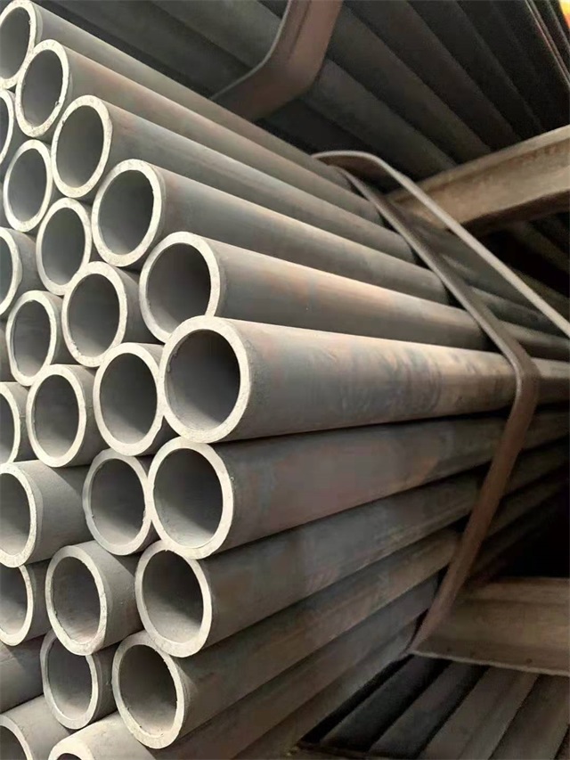 兴安盟35#结构无缝钢管